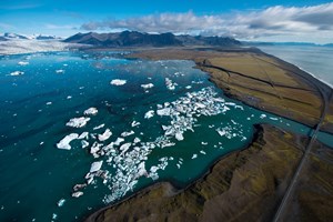 Private Glacier Lagoon & Diamond Beach Helicopter Expedition tour in Iceland