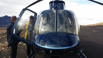 Private Golden Circle & Helicopter Transfer tour in Iceland