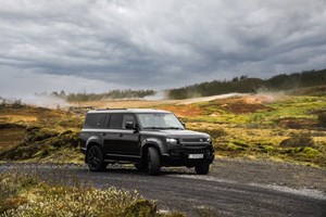 Private Golden Circle Luxury SUV Express tour in Iceland