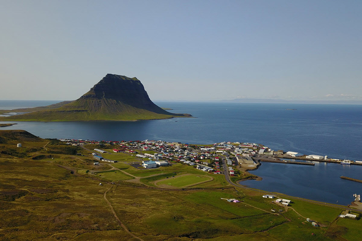 Grundarfjordur town with mount Kirkjufell in the background