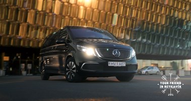 Private 4-Hour Airport Transfer & Iceland Tour tour in Iceland