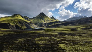 Laugavegur & Fjallabak Super Jeep Tour tour in Iceland