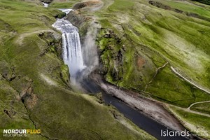 Private Jökulsárlón Glacier Lagoon Helicopter Expedition tour in Iceland