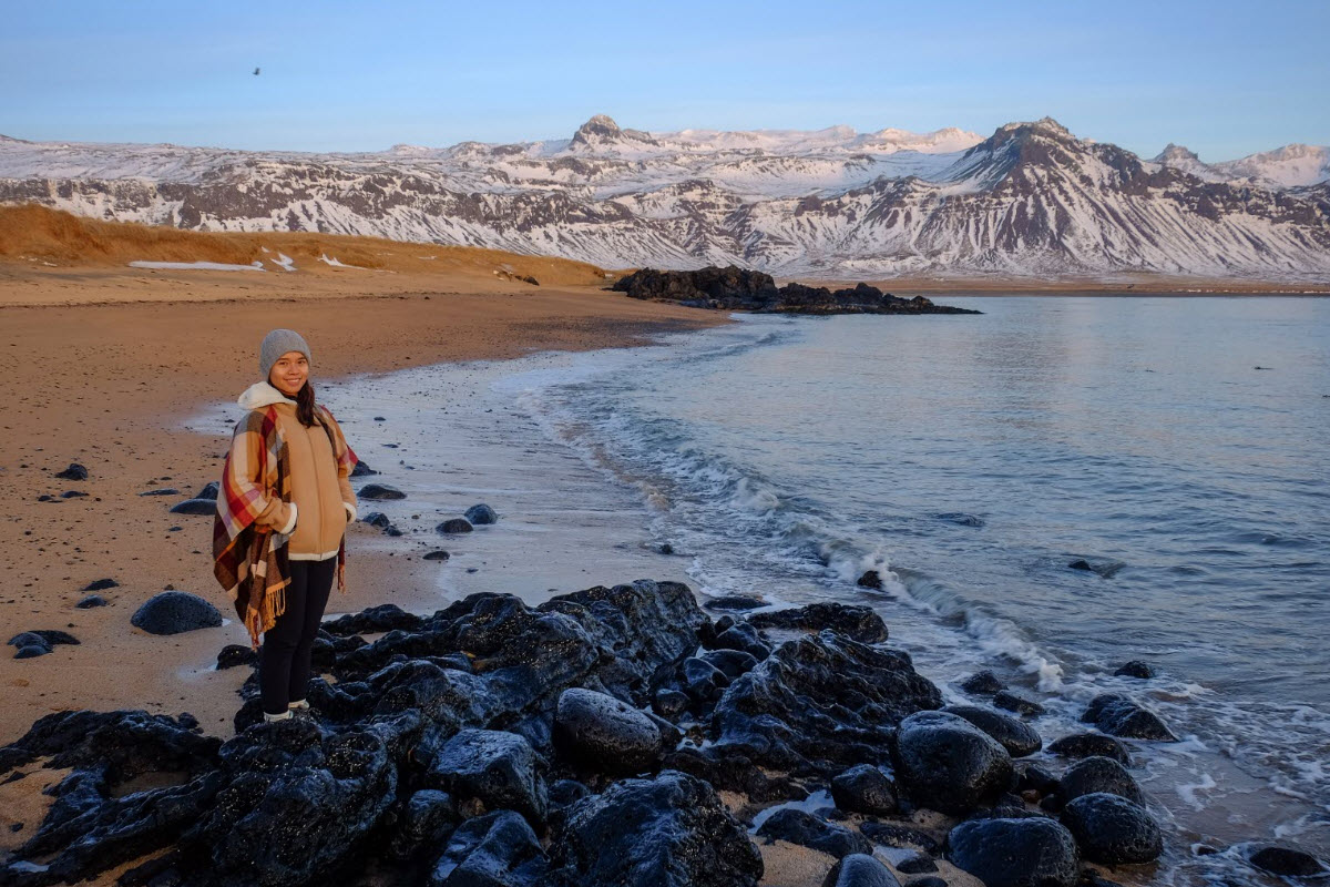 A beach at Snæfellsjokull National Park in Iceland