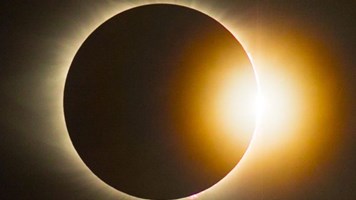 Total Solar Eclipse 2026: Small-Group Tour from Reykjavík tour in Iceland
