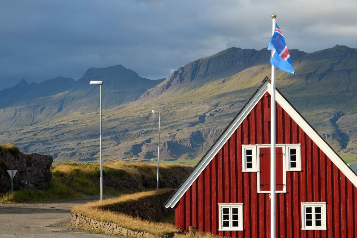 Langabud museum and café