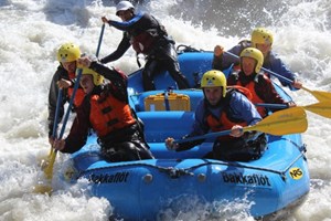 Rafting extremo en el norte de Islandia — excursión en Islandia
