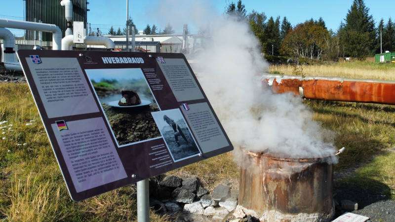 Geothermal rye bread tasting in Iceland