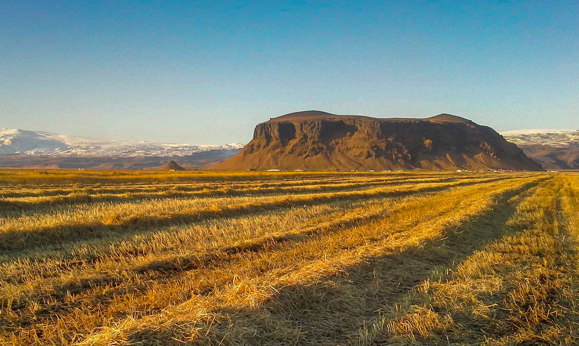 Pétursey Mountain