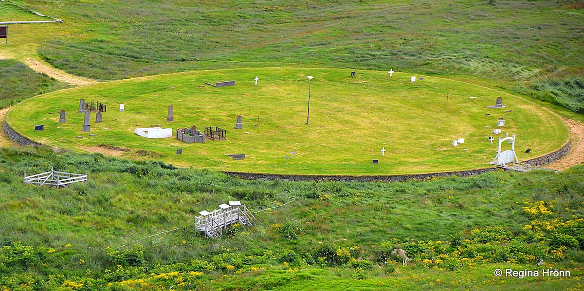 A circular graveyard in Vatnsfjörður