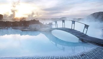 Golden Circle & Northern Lights tour in Iceland