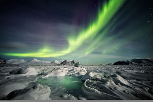 Private Northern Lights Tour with Cocoa, Chairs & Blankets tour in Iceland