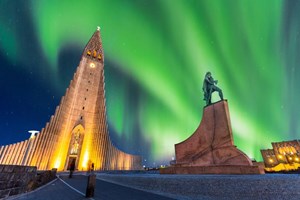 Private Northern Lights Hunt from Reykjavík tour in Iceland