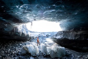 Private Vatnajökull Ice Cave, Climbing & Photo Adventure tour in Iceland
