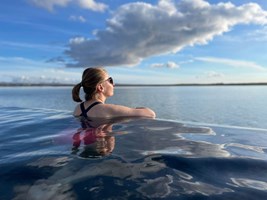 South Coast & Sky Lagoon Sér Pass tour in Iceland
